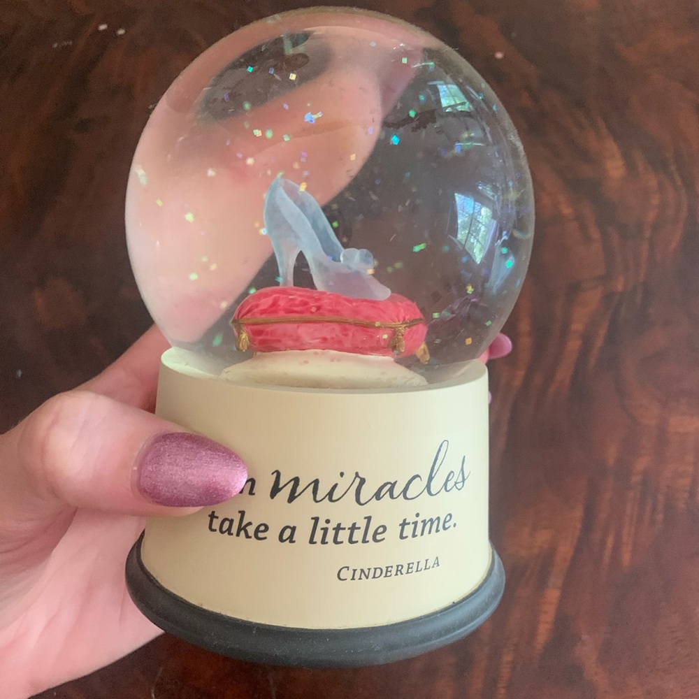 Disney Cinderella Snow globe